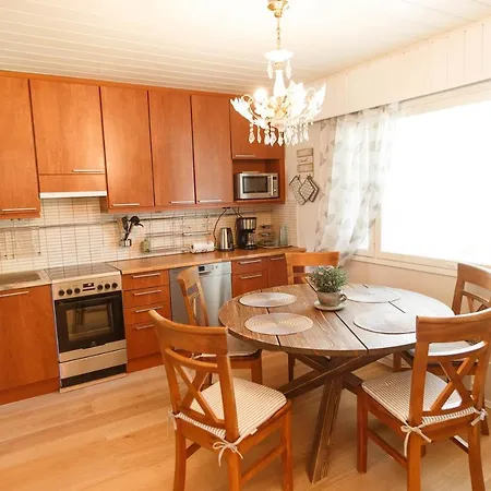 De Pikku Maria 度假居 *